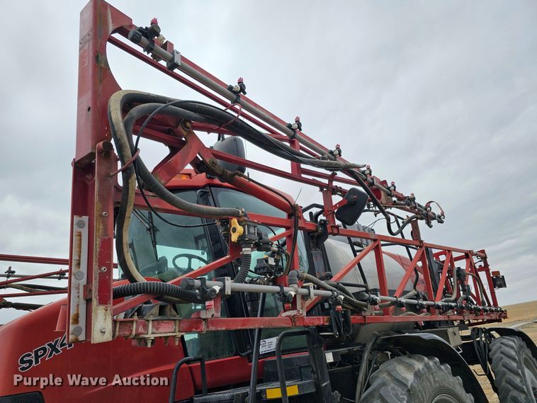 image for item DO4238 2005 Case IH  Patriot SPX4410 sprayer
