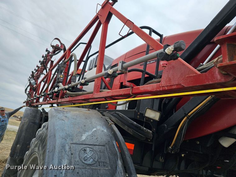 image for item DO4238 2005 Case IH  Patriot SPX4410 sprayer