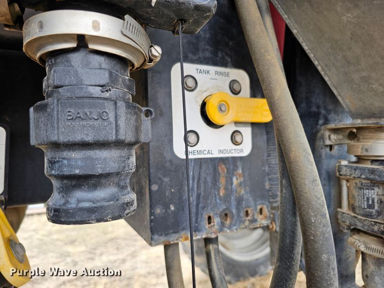 image for item DO4238 2005 Case IH  Patriot SPX4410 sprayer