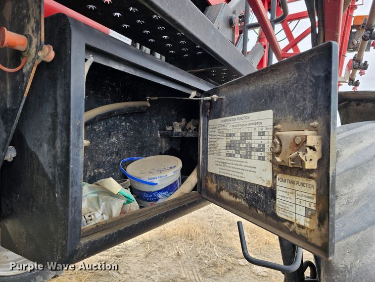 image for item DO4238 2005 Case IH  Patriot SPX4410 sprayer