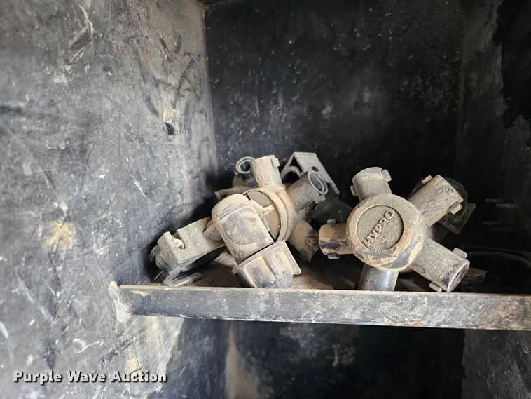 image for item DO4238 2005 Case IH  Patriot SPX4410 sprayer