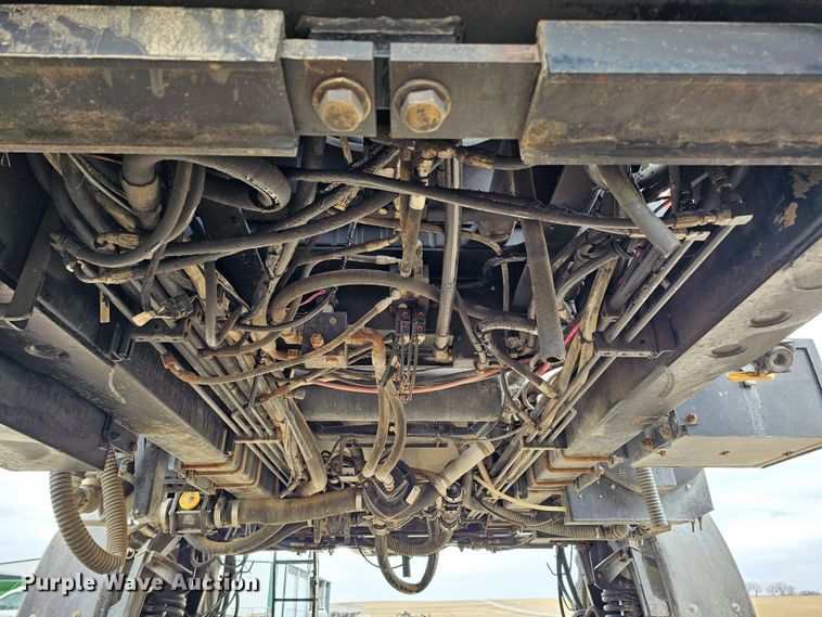 image for item DO4238 2005 Case IH  Patriot SPX4410 sprayer