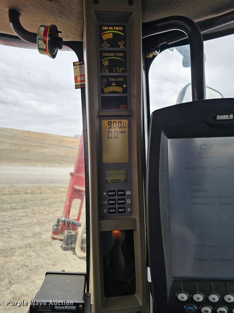 image for item DO4238 2005 Case IH  Patriot SPX4410 sprayer