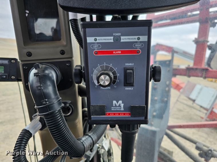 image for item DO4238 2005 Case IH  Patriot SPX4410 sprayer