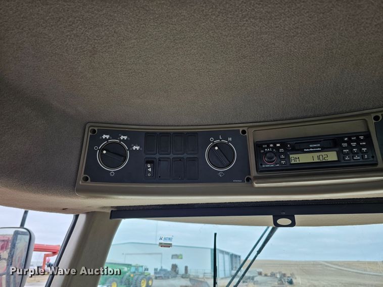 image for item DO4238 2005 Case IH  Patriot SPX4410 sprayer