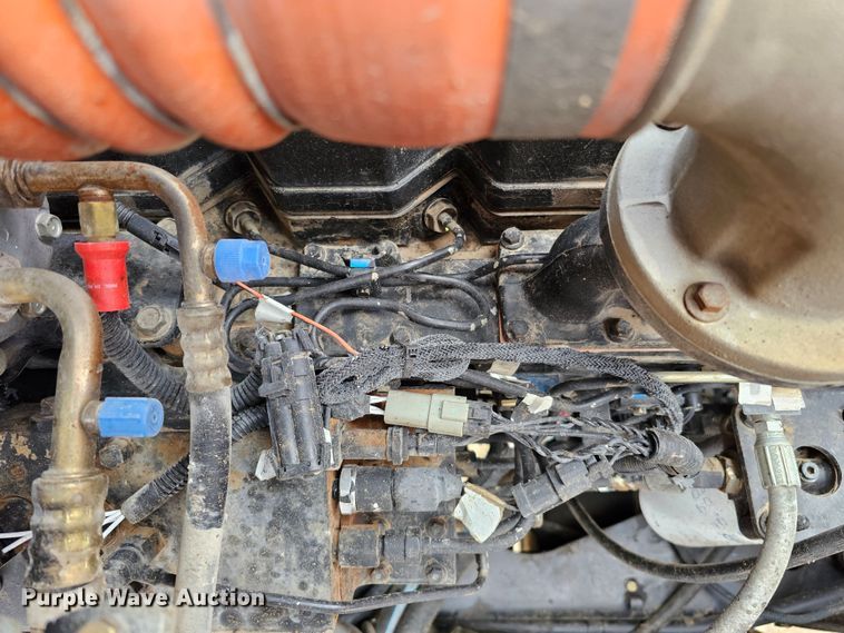 image for item DO4238 2005 Case IH  Patriot SPX4410 sprayer