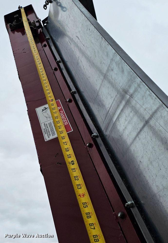 image for item DO4239 Hutchinson Squeeze Belt  conveyor