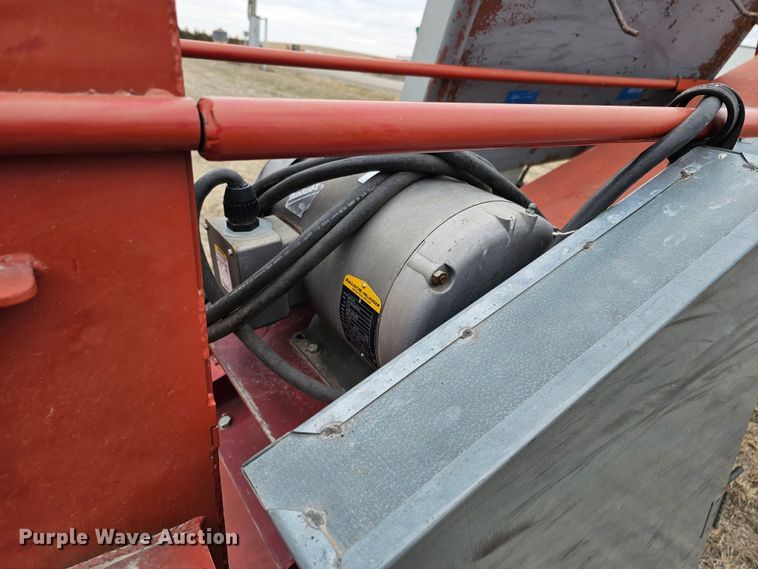 image for item DO4239 Hutchinson Squeeze Belt  conveyor