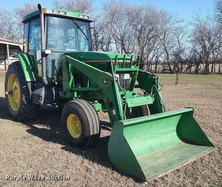 image for item DQ0337 1994 John Deere 7400  tractor