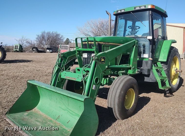 image for item DQ0337 1994 John Deere 7400  tractor