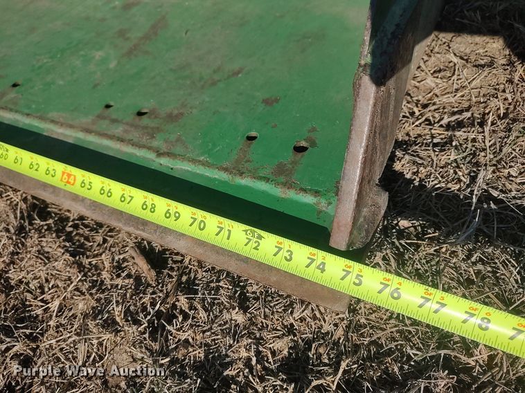 image for item DQ0337 1994 John Deere 7400  tractor