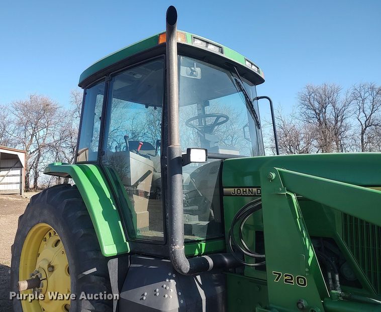 image for item DQ0337 1994 John Deere 7400  tractor