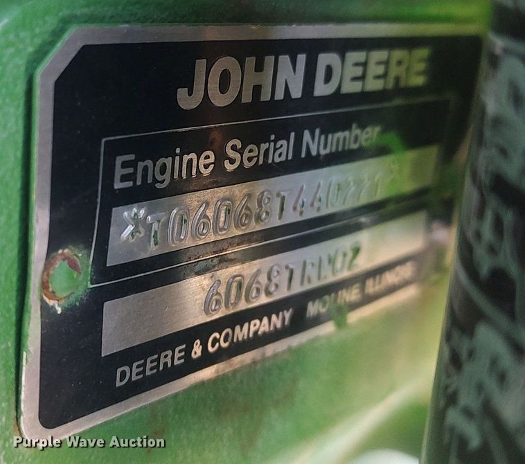 image for item DQ0337 1994 John Deere 7400  tractor