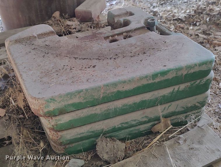 image for item DQ0337 1994 John Deere 7400  tractor