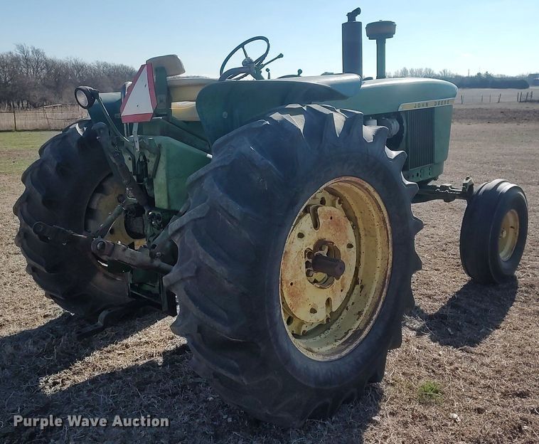 image for item DQ0338 1966 John Deere 4020  tractor