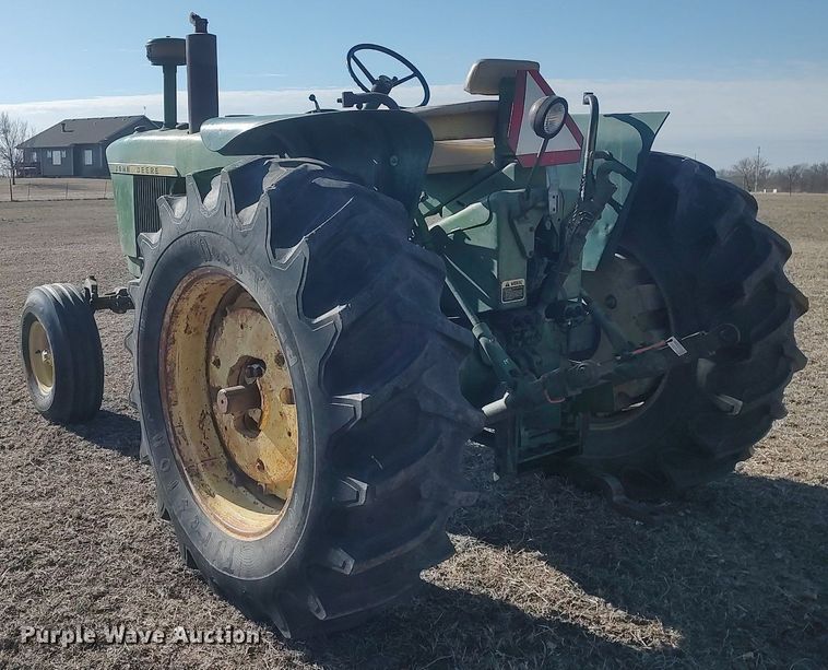 image for item DQ0338 1966 John Deere 4020  tractor