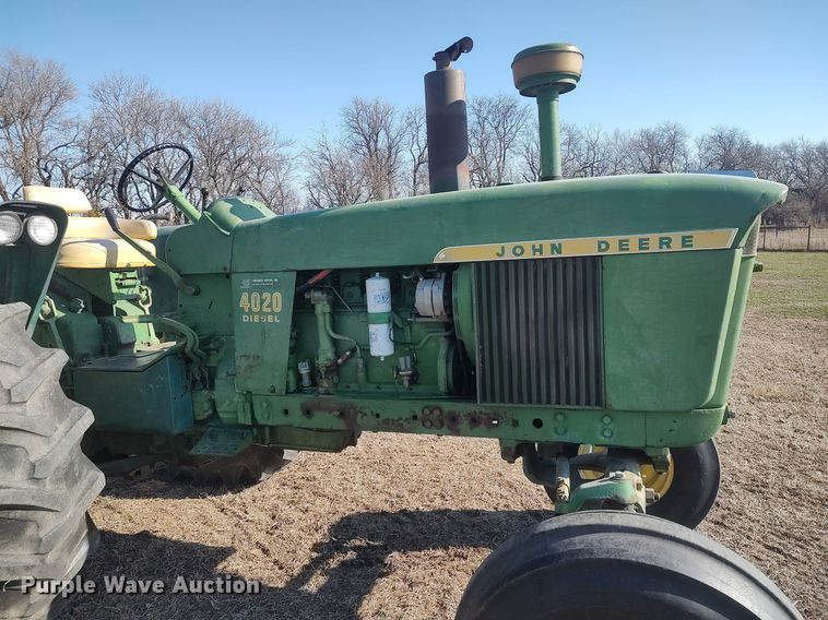 image for item DQ0338 1966 John Deere 4020  tractor