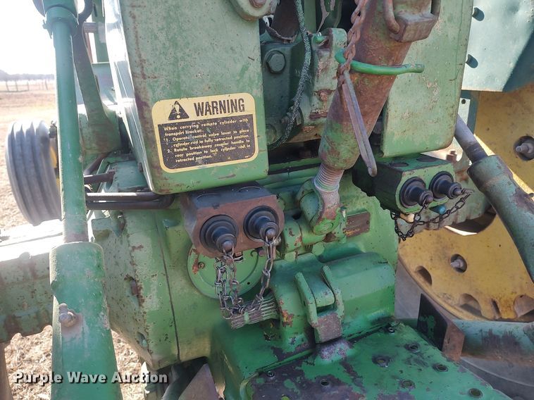 image for item DQ0338 1966 John Deere 4020  tractor