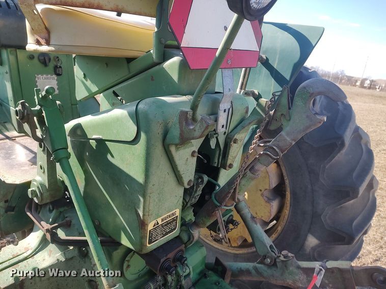 image for item DQ0338 1966 John Deere 4020  tractor