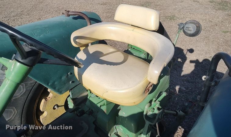 image for item DQ0338 1966 John Deere 4020  tractor