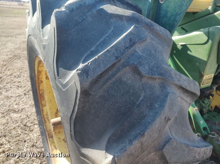 image for item DQ0338 1966 John Deere 4020  tractor