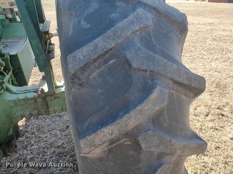 image for item DQ0338 1966 John Deere 4020  tractor