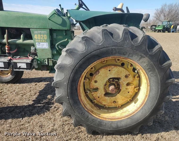 image for item DQ0338 1966 John Deere 4020  tractor