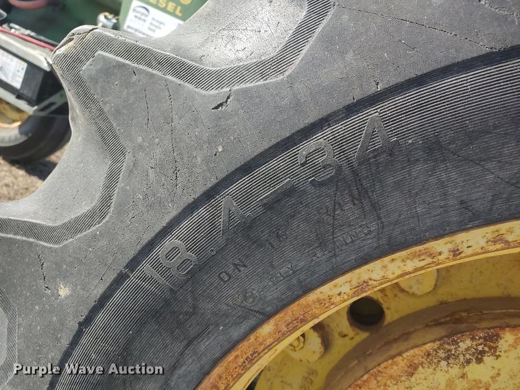 image for item DQ0338 1966 John Deere 4020  tractor