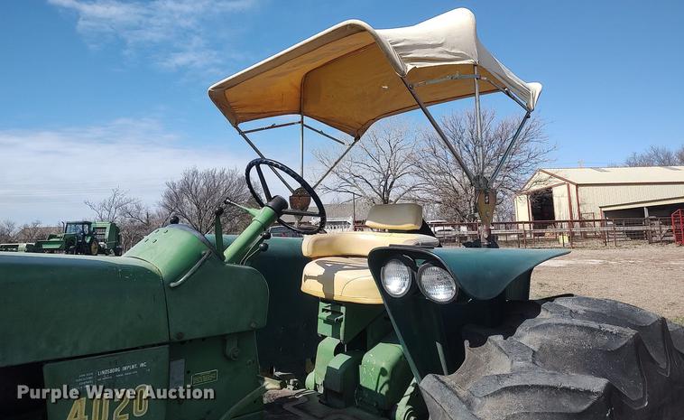 image for item DQ0338 1966 John Deere 4020  tractor
