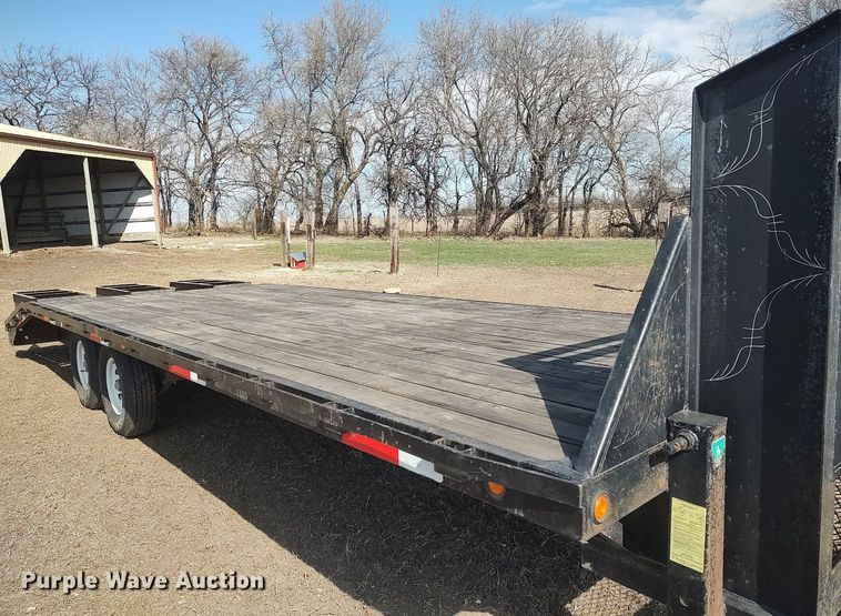 image for item DQ0340 1998 PJ  equipment trailer