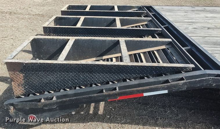 image for item DQ0340 1998 PJ  equipment trailer