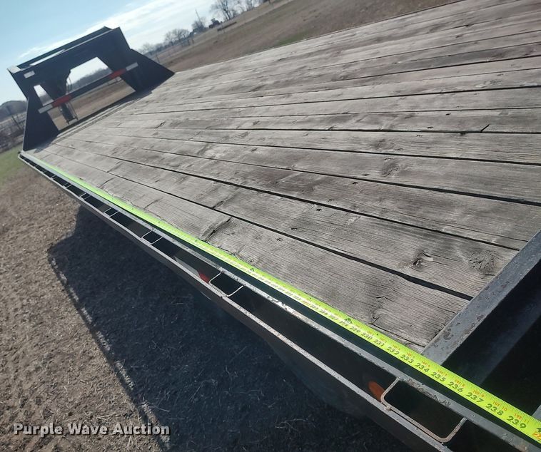 image for item DQ0340 1998 PJ  equipment trailer