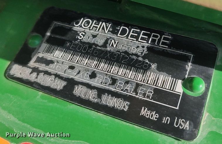 image for item DQ0341 2005 John Deere 467 Mega Wide  round baler