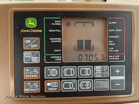 image for item DQ0341 2005 John Deere 467 Mega Wide  round baler