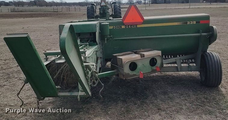 image for item DQ0342 John Deere 338W  small square baler
