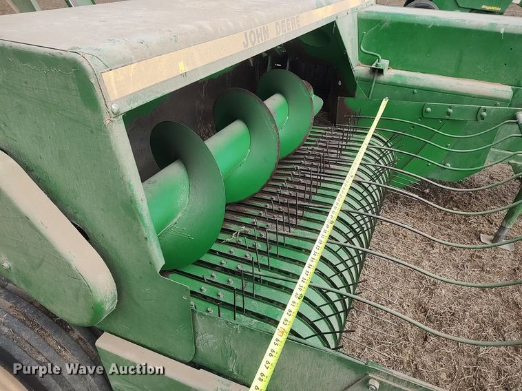 image for item DQ0342 John Deere 338W  small square baler