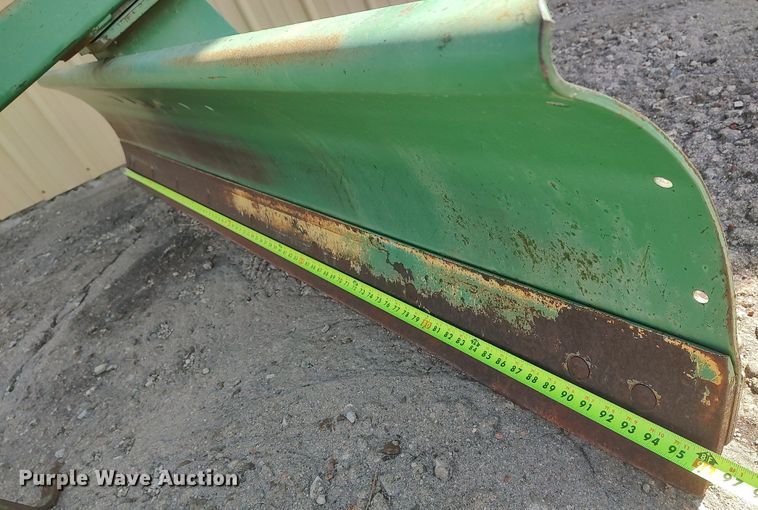 image for item DQ0345 John Deere 65  blade