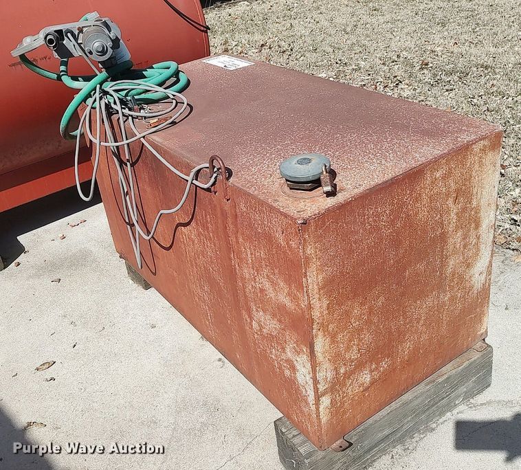 image for item DQ0347 Fuel tank