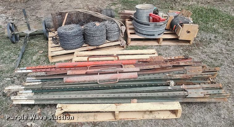 image for item DQ0350 Fencing materials