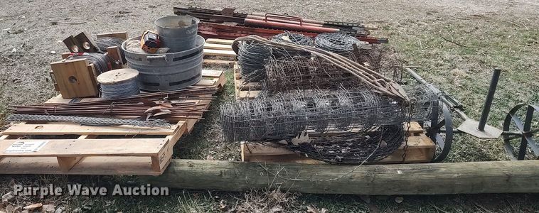 image for item DQ0350 Fencing materials