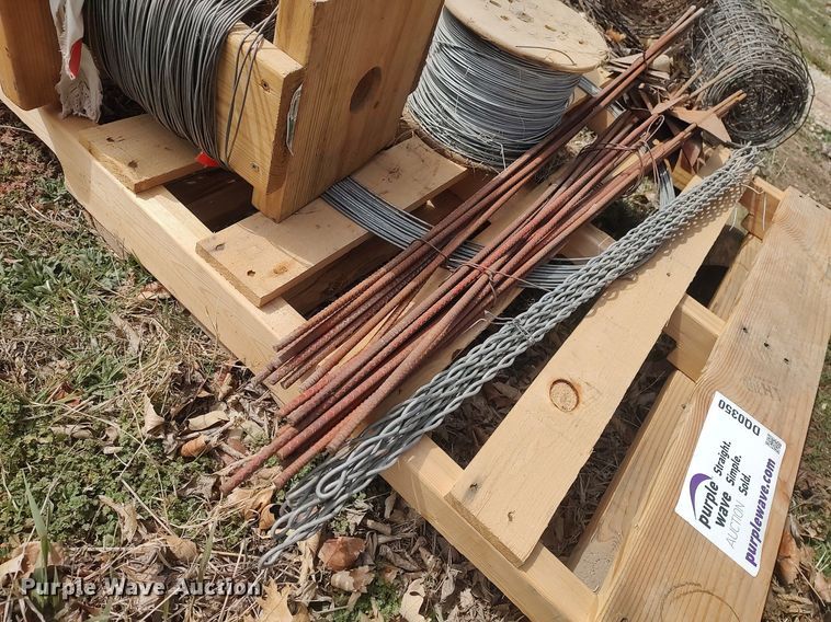 image for item DQ0350 Fencing materials