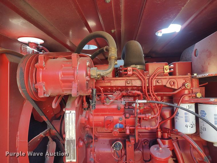 image for item DQ0352 1996 Case IH 8830  swather / windrower