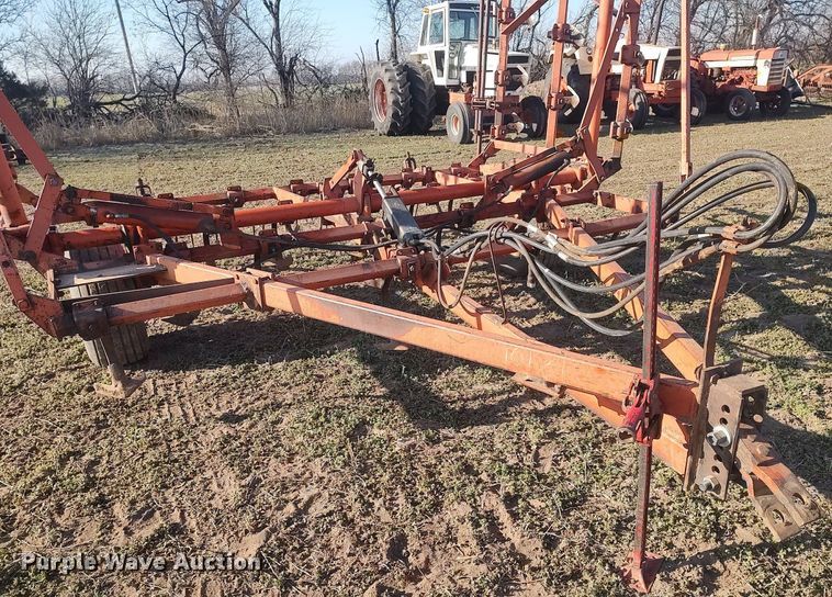 image for item DQ0356 Field cultivator