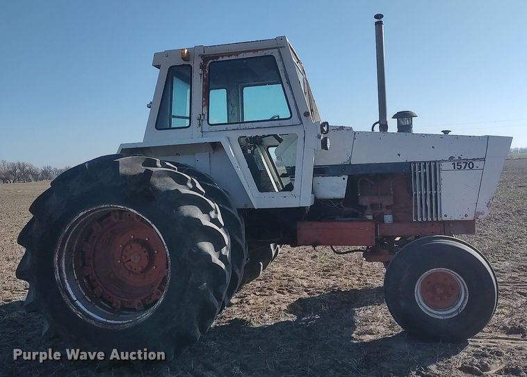 image for item DQ0357 Case 1570 Agri King  tractor