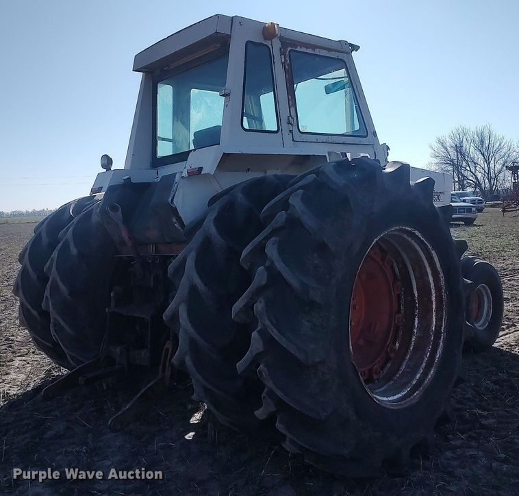 image for item DQ0357 Case 1570 Agri King  tractor