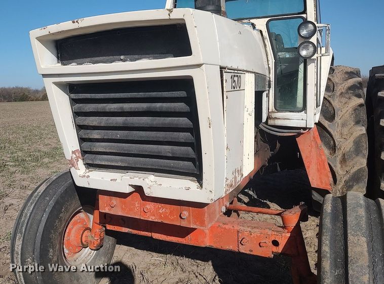 image for item DQ0357 Case 1570 Agri King  tractor