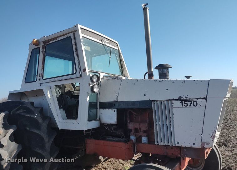 image for item DQ0357 Case 1570 Agri King  tractor