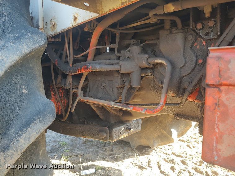 image for item DQ0357 Case 1570 Agri King  tractor