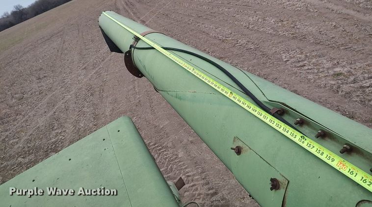 image for item DQ0358 1984 John Deere 7720 Turbo  combine