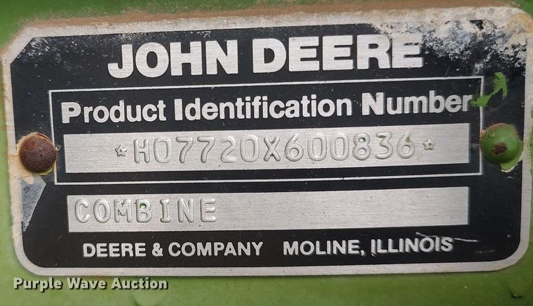 image for item DQ0358 1984 John Deere 7720 Turbo  combine